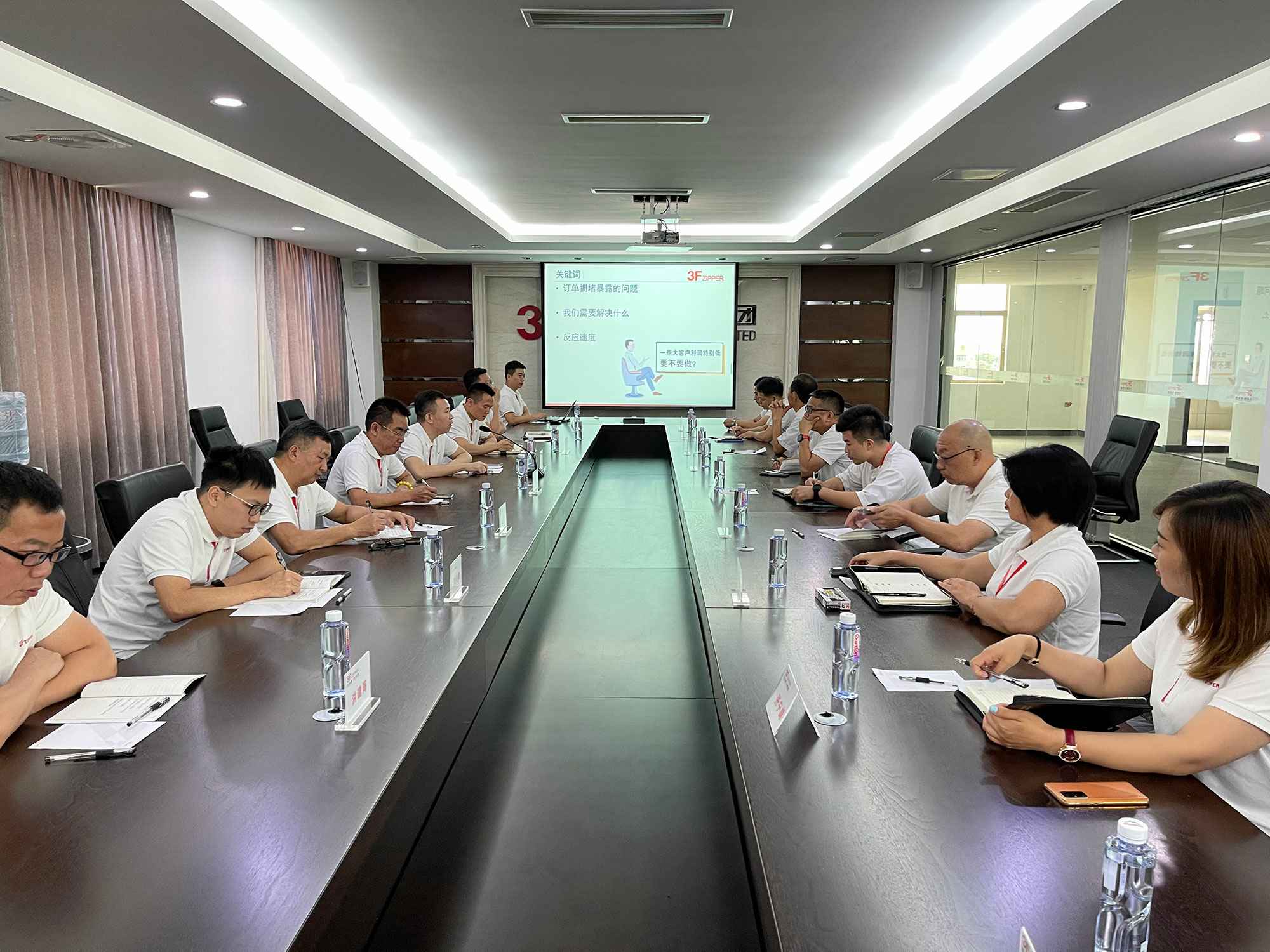 厦门张伟绿色建筑设计有限公司召开上半年总结暨下半年计划会议